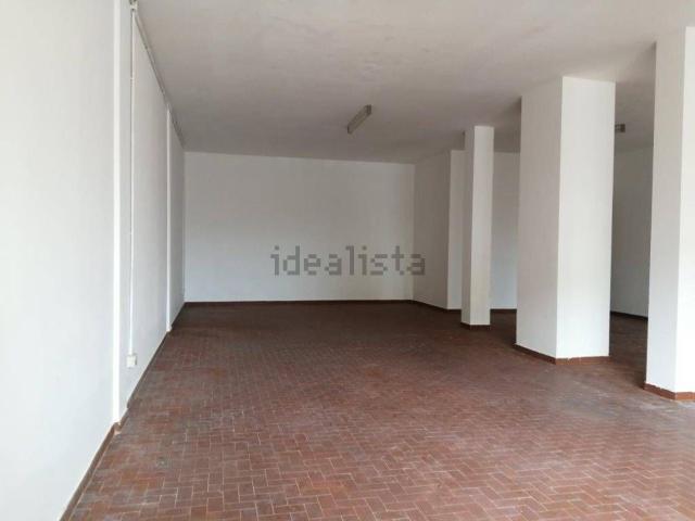 Locale in affitto di 115 m² in Via Chiavaccini