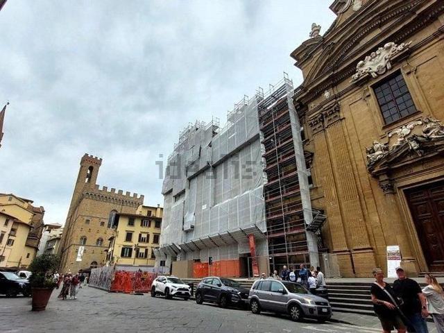 Locale in affitto di 115 m² in Via della Condotta