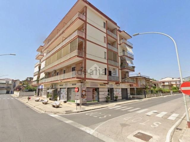 Locale in affitto di 115 m² in Via San Francesco di Paola, 11