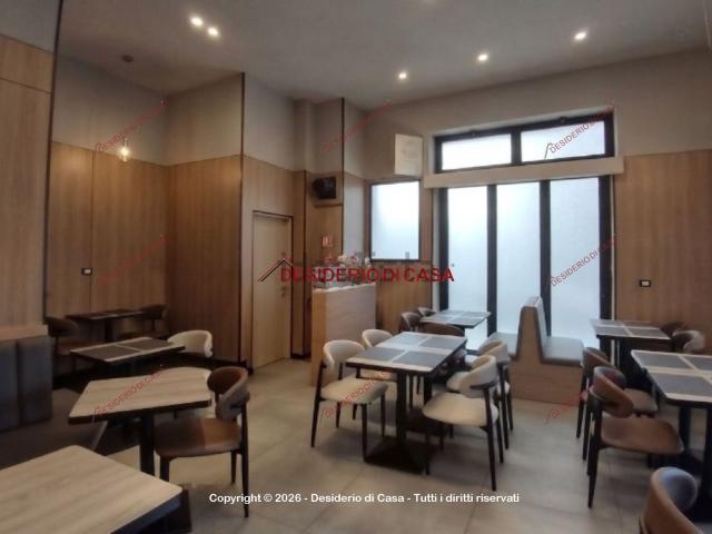 Locale in affitto di 116 m² in Piazza Castelnuovo, 44