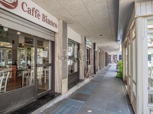 Locale in affitto di 118 m² in Via Losanna, 14