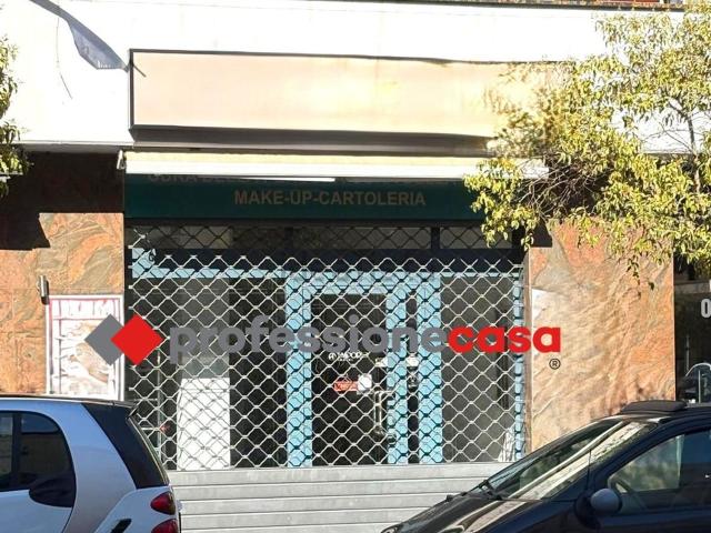 Locale in affitto di 118 m² in Via Roma