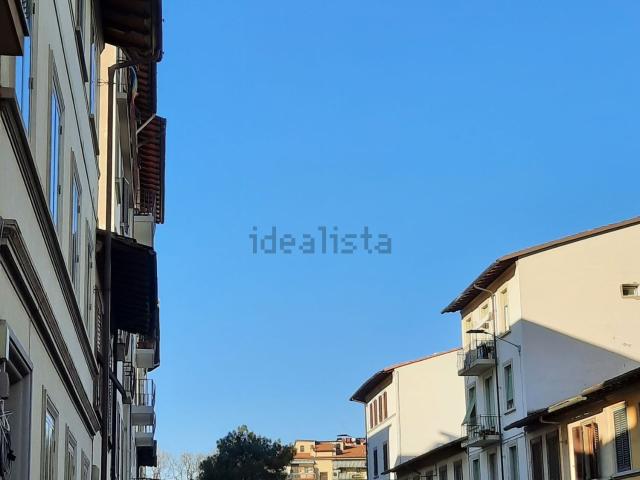 Locale in affitto di 120 m²