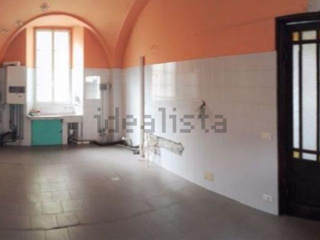 Locale in affitto di 120 m²
