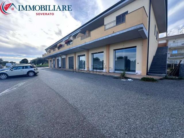 Locale in affitto di 120 m²