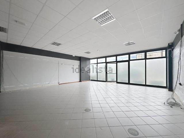 Locale in affitto di 120 m² in Via Amedeo Modigliani, 21