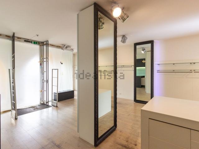 Locale in affitto di 106 m² in Via G. Garibaldi, 68