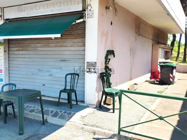 Locale in affitto di 120 m² in Via dell&apos Appagliatore