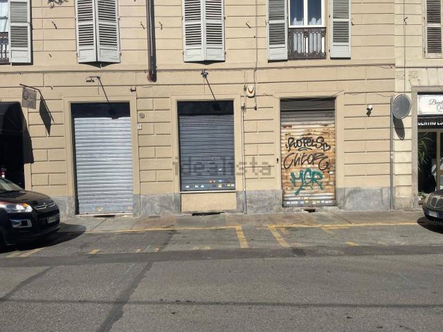 Locale in affitto di 120 m² in Via Legnano, 6