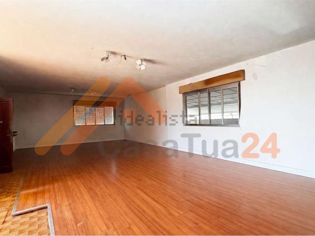 Locale in affitto di 120 m² in Via San Benedetto da Norcia, 4