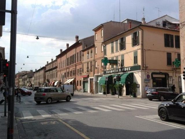 Locale in affitto di 120 m² in Corso della Giovecca