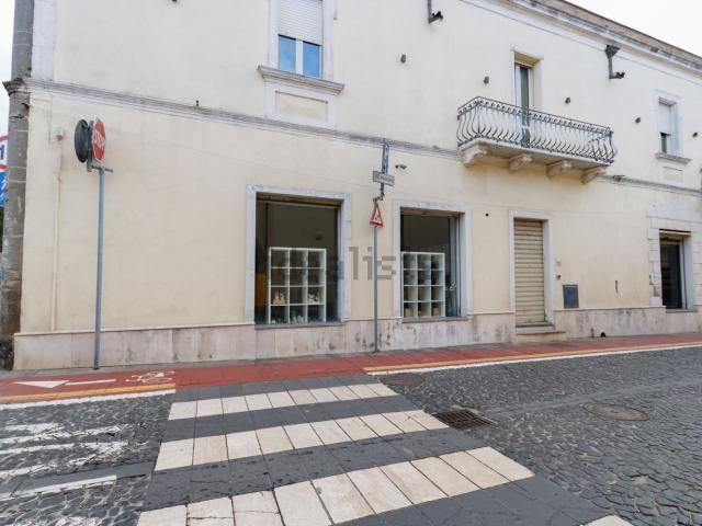 Locale in affitto di 120 m² in Corso Repubblica