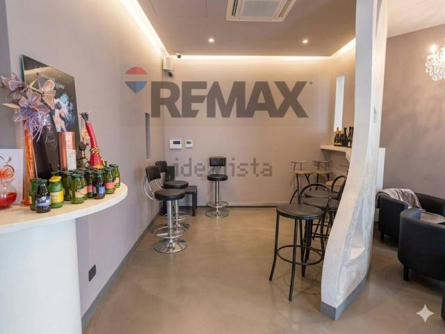 Locale in affitto di 124 m² in Via San Martino