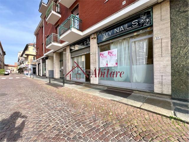 Locale in affitto di 125 m²