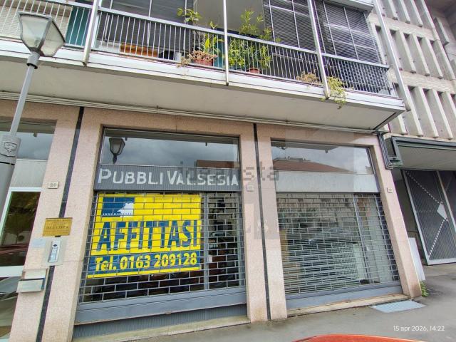 Locale in affitto di 125 m²