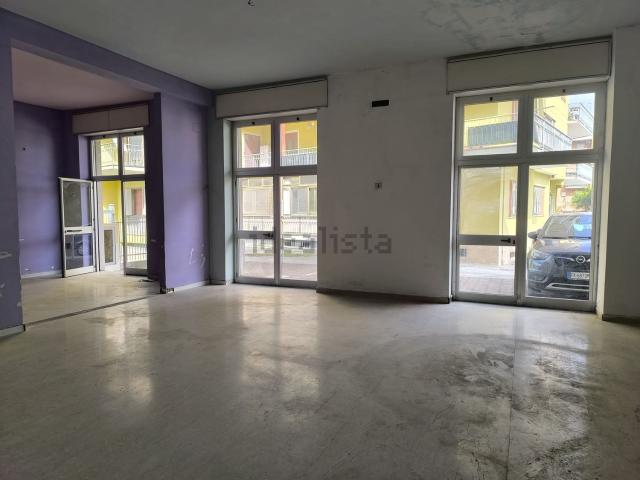 Locale in affitto di 125 m² in Via Campo Sportivo