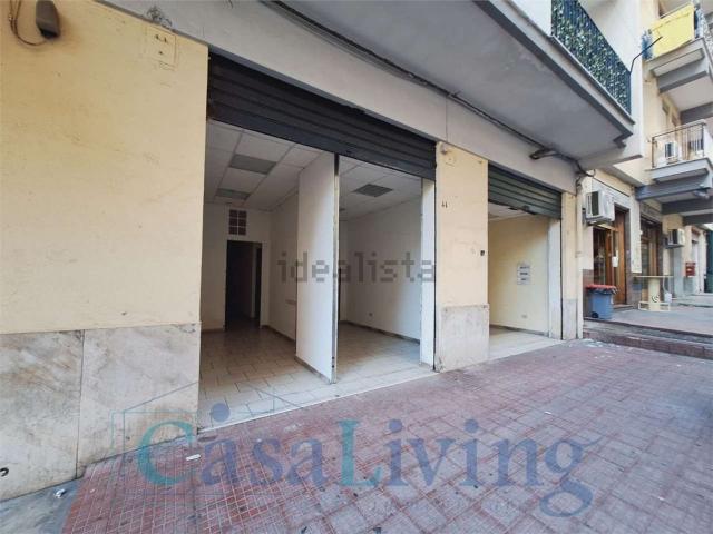Locale in affitto di 125 m² in Via Aldo Moro, 42