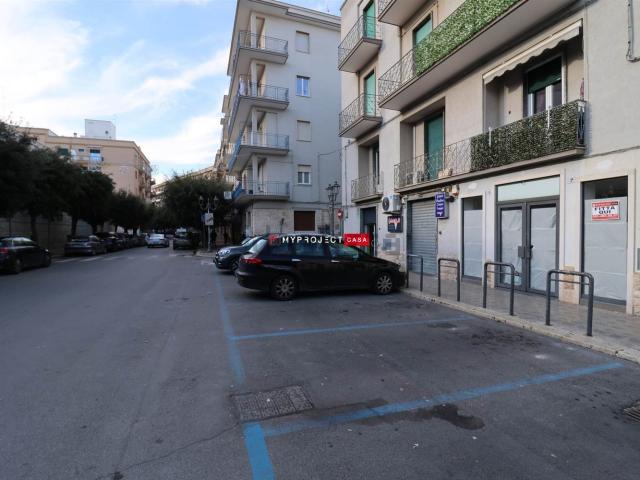 Locale in affitto di 125 m² in Viale della Libertà, 4