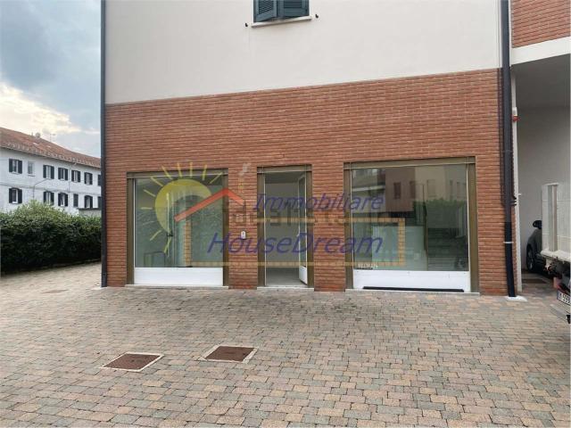 Locale in affitto di 125 m² in Corso Sempione, 113