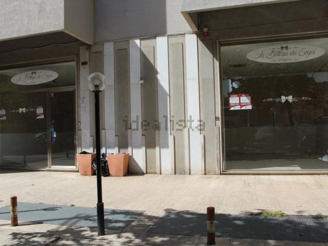 Locale in affitto di 128 m² in Via Vittorio Alfieri, 52