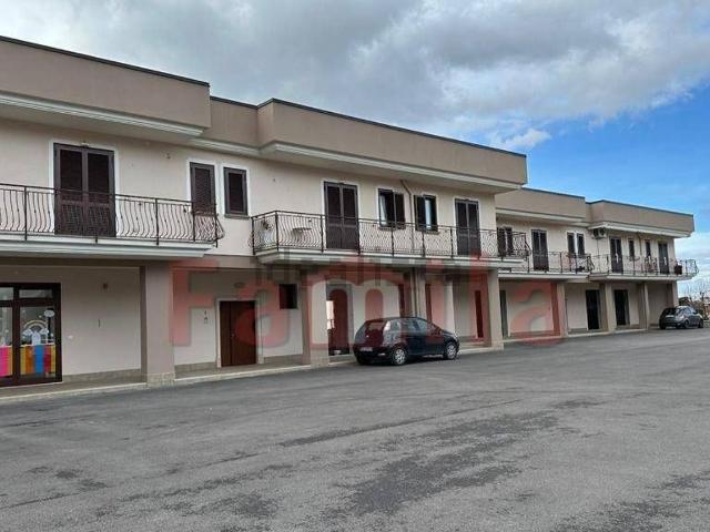 Locale in affitto di 130 m²