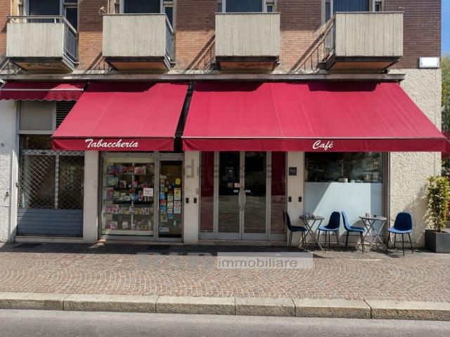 Locale in affitto di 130 m²