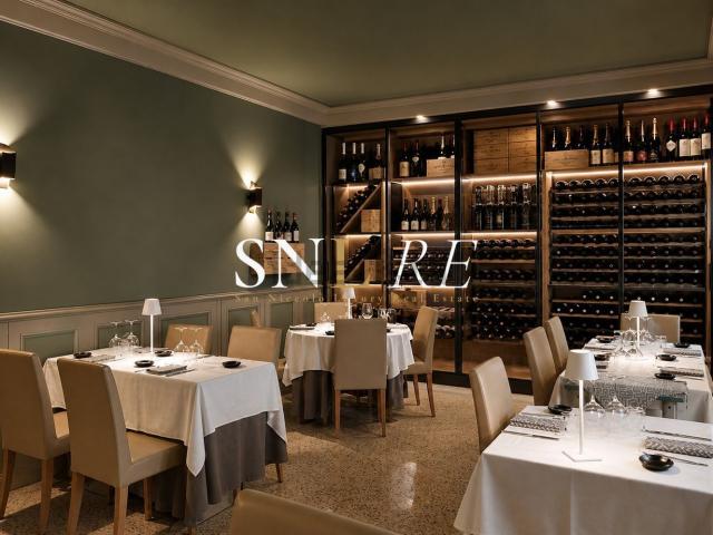 Locale in affitto di 130 m² in Via Carducci