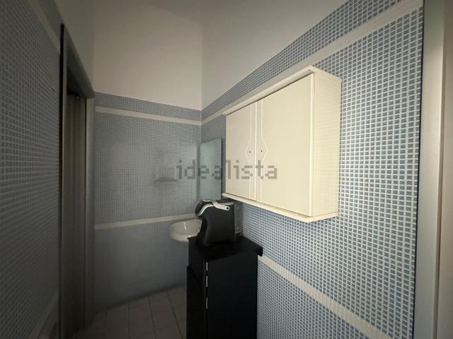 Locale in affitto di 130 m² in Via Nazionale Appia, 162