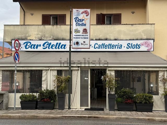 Locale in affitto di 130 m² in Via Napoli, 109