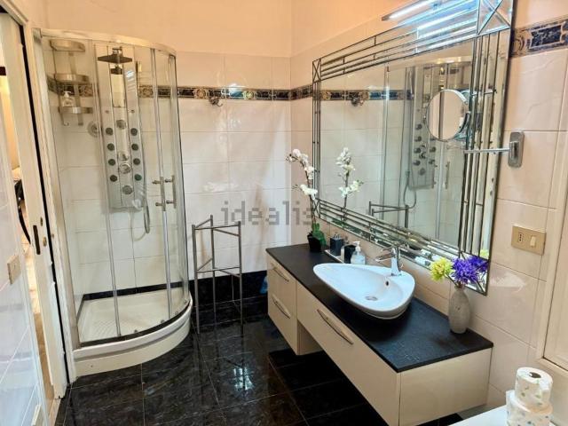 Locale in affitto di 130 m² in Via San Zanobi, 77