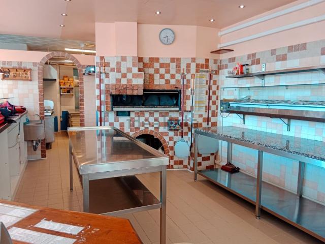 Locale in affitto di 130 m² in Via Risorgimento, 5