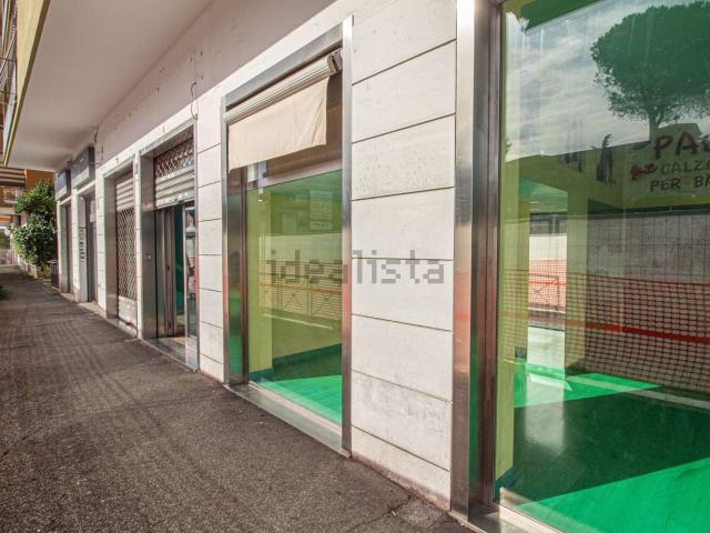 Locale in affitto di 130 m² in Circonvallazione Cornelia, 49