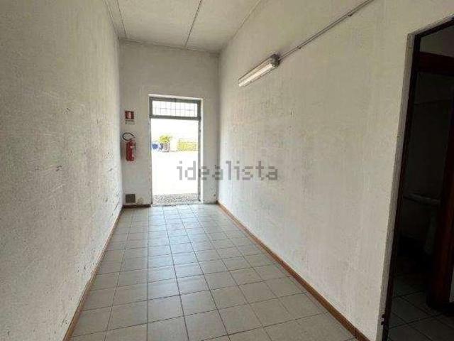Locale in affitto di 130 m² in Strada Sant&apos Antonino, 12