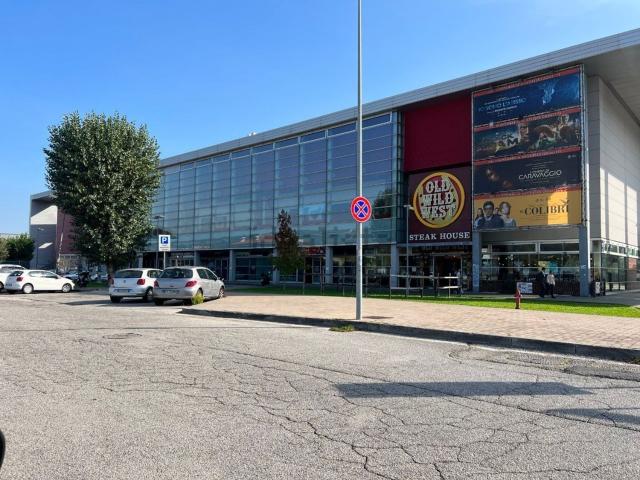Locale in affitto di 135 m²