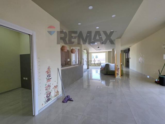 Locale in affitto di 135 m² in Via Castagna, 73