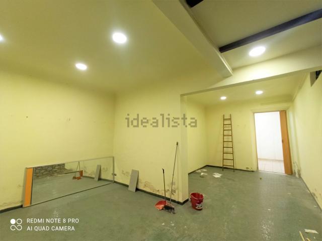Locale in affitto di 135 m² in Via Aretina