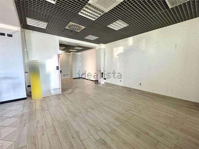 Locale in affitto di 135 m² in Via Ramera, 104