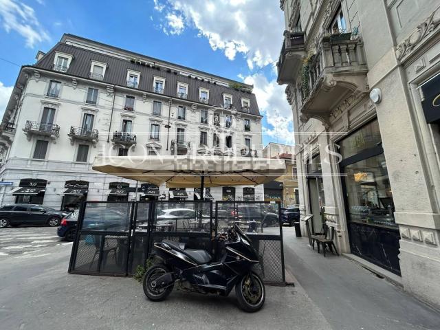Locale in affitto di 135 m² in Via Ugo Bassi, 26