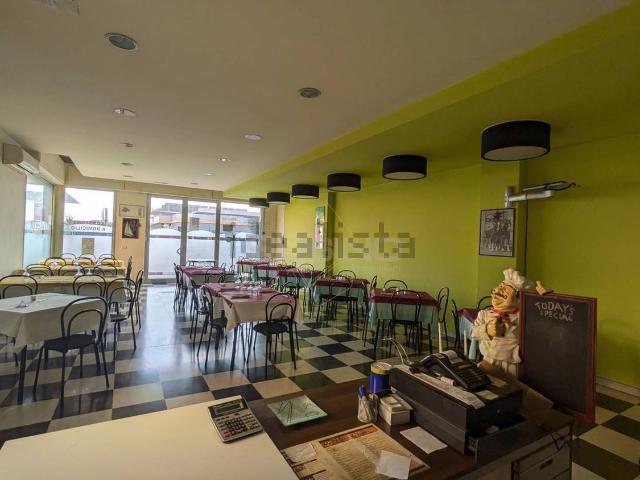 Locale in affitto di 135 m² in Corso Vittorio Emanuele, 723