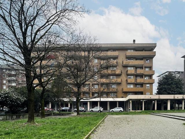 Locale in affitto di 136 m² in Via Gramsci, 22