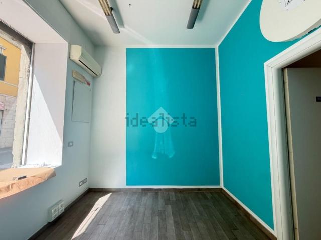 Locale in affitto di 17 m² in Corso Amedeo, 54