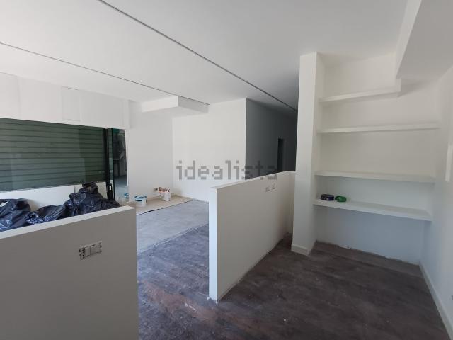 Locale in affitto di 140 m² in Via del Casale Agostinelli, 140