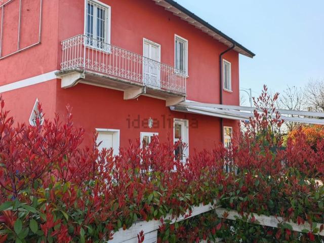 Locale in affitto di 140 m² in Via Nino Locarno
