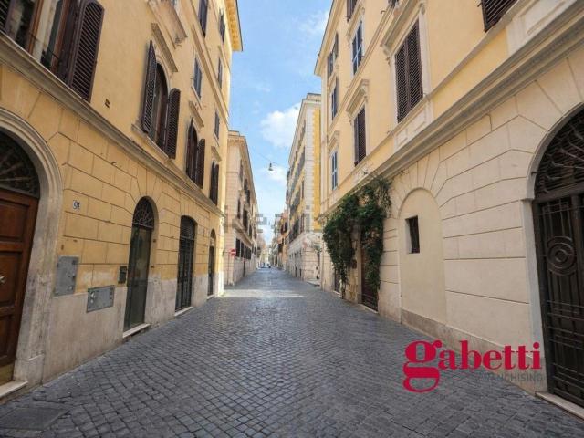 Locale in affitto di 140 m² in Borgo Vittorio, 27