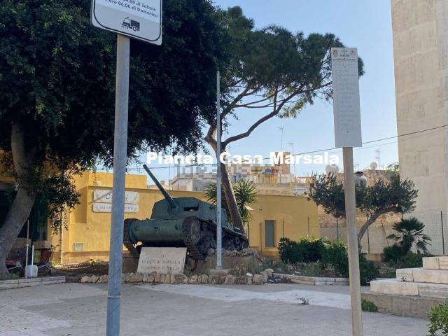 Locale in affitto di 140 m² in Piazza Marconi