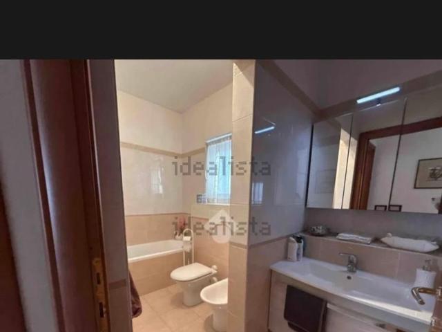 Locale in affitto di 144 m² in Via Melville, 14