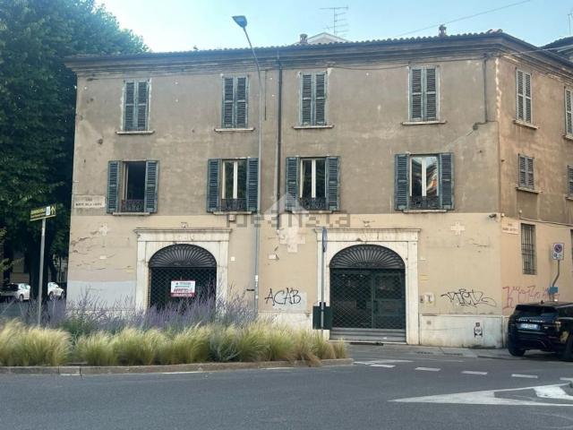 Locale in affitto di 145 m² in Corso Martiri della Libertà, 70