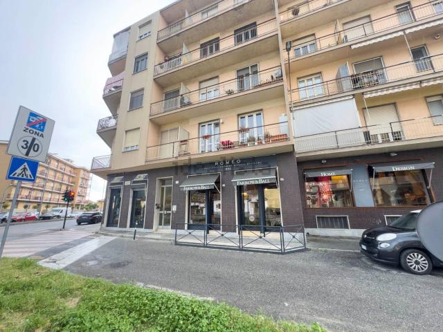 Locale in affitto di 147 m² in Via Milano, 1