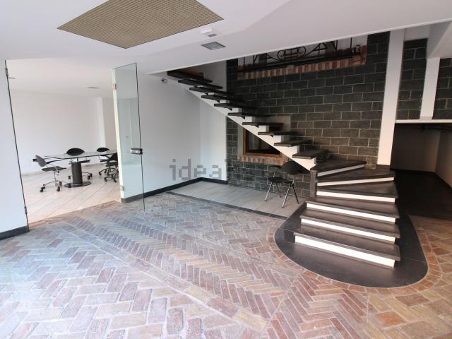Locale in affitto di 149 m² in Piazza Irpinia