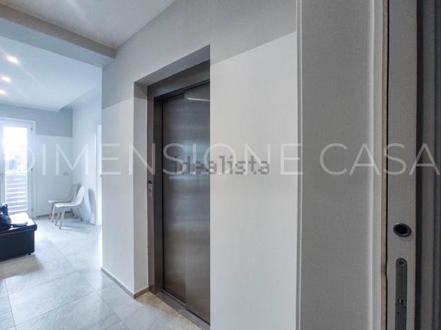 Locale in affitto di 150 m²